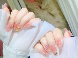 -悦指间美甲美睫