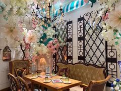 -秘密旅行Bonjour(黑金冠 江南西店)