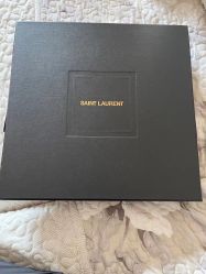 -YVESSAINTLAURENT