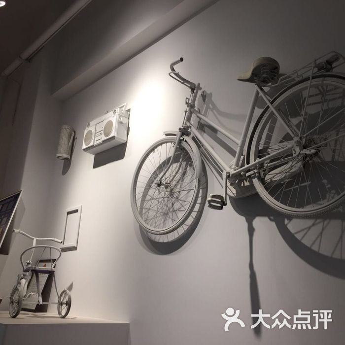 东篱夏猪头肉肥肠夹馍图片-郑州快餐简餐