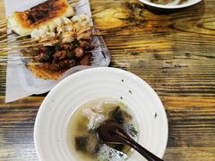 -老谢烧烤野馄饨(云霄路店)