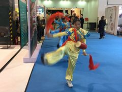 -东浩兰生上海世博展览馆