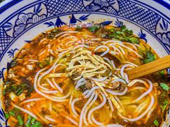 -蜗牛小馆醉乡民谣云南菜(惠新西里店)