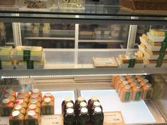 面包甜点陈列柜-勿理堂(西村店)