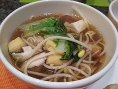 -南桥绿地铂骊酒店