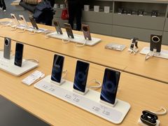 -华为授权体验店(中山公园来福士)