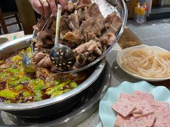 -肖肖酸萝卜鱼火锅(总店)