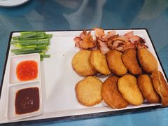 小饼碳烤肉-龙香居海鲜浑锅家常菜·特色驴肉