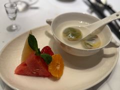 -运·中餐厅(成都华尔道夫酒店)