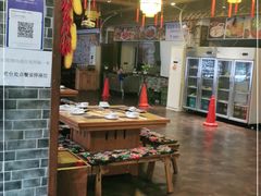 大堂-东三省东北铁锅炖(龙泉店)