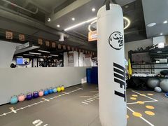 -超鹿运动(达信大厦店)