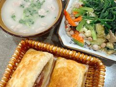 -李春秋驴肉火烧总店