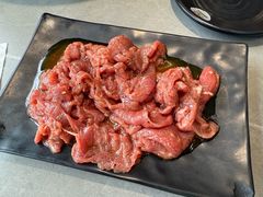 -啊美丽炭火烤肉(滑翔一店)