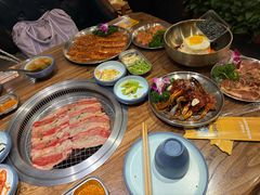 -明洞阿姨·韩式酱蟹烤肉·创意料理(三元桥店)