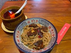 茶树菇排骨瓦罐汤-万方圆拌粉瓦罐汤(滕王阁旗舰店)