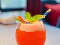 -弦月窗LUNETTE BY AMANDA(复兴路店)