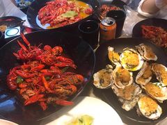 -沪小胖小龙虾(淮海中路旗舰店)