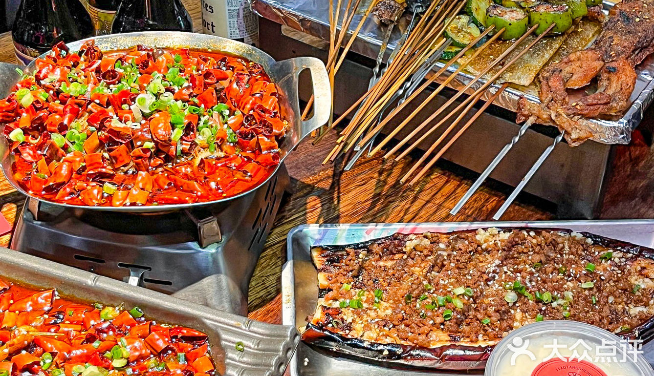 吃了123456789次的烧烤店！去吃过很多次的拾串！
