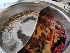 -憨铁匠老火锅(龙岗万科里店)
