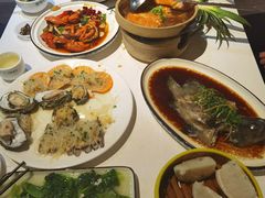 -琼大师东方烤乳猪(亚特兰蒂斯店)