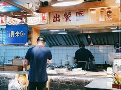 -呷佬·长沙手工米粉(金沙江路店)