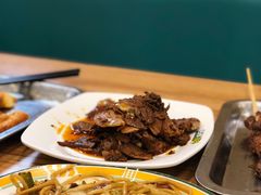 -西部马华清真兰州牛肉面·烧烤夜市(三里河店)