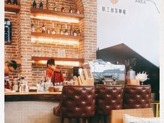 -桉树林A coffee 森林餐厅(三圣乡店)