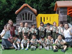-MuaKids Garden