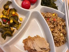 -素满香·全民食养自助(长宁龙之梦店)