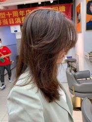 -东方美妍小鹏造型