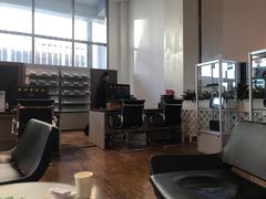 -奔驰北京极光星徽(四元桥店)