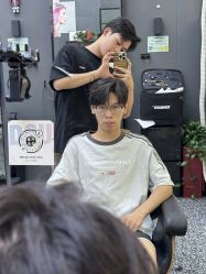 -藤野造型专业烫染接发