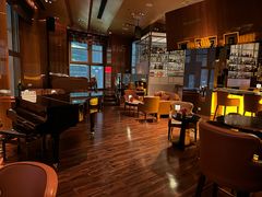 -翡翠36酒吧(浦东香格里拉店)