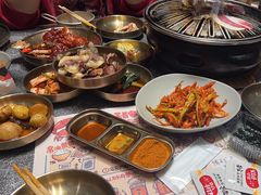 -草家酱蟹炭火烤肉店(珲春南路二店)