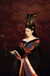 -盘子女人坊生日照·摄影馆(浦东店)