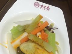 -张氏宽窄巷成都名小吃(茂业百货华强北店)