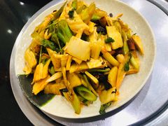 -瑞杰烧烤店·24小时营业(山东路店)