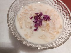 烤奶炖梨-小吊梨汤·北京菜·烤鸭(双井乐成中心店)