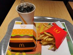 巨无霸套餐-麦当劳(中山公园龙之梦店)