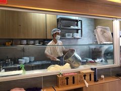 -李与白包子铺(桐梓林店)