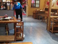 大堂-锅来乐地锅鸡(安亭店)