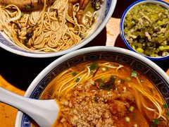 -沪西老弄堂面馆(定西路店)