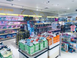 -孩子王(塘沽滨海万达店)