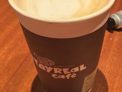 -StayReal Cafe(长宁来福士广场东八区店)