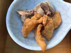 鸡肉块、香酥-飞虎过桥米线(翠湖店)