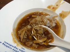 鱼翅捞饭-四海一家自助餐(益田假日广场店)