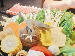 -呷哺呷哺(融创茂店)