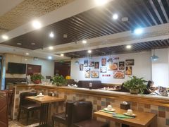 -巴依兄弟西域美食(机场店)