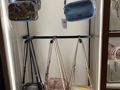 -COACH蔻驰(赛特奥特莱斯店)