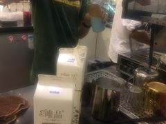 -Manner Coffee(芮欧百货店)